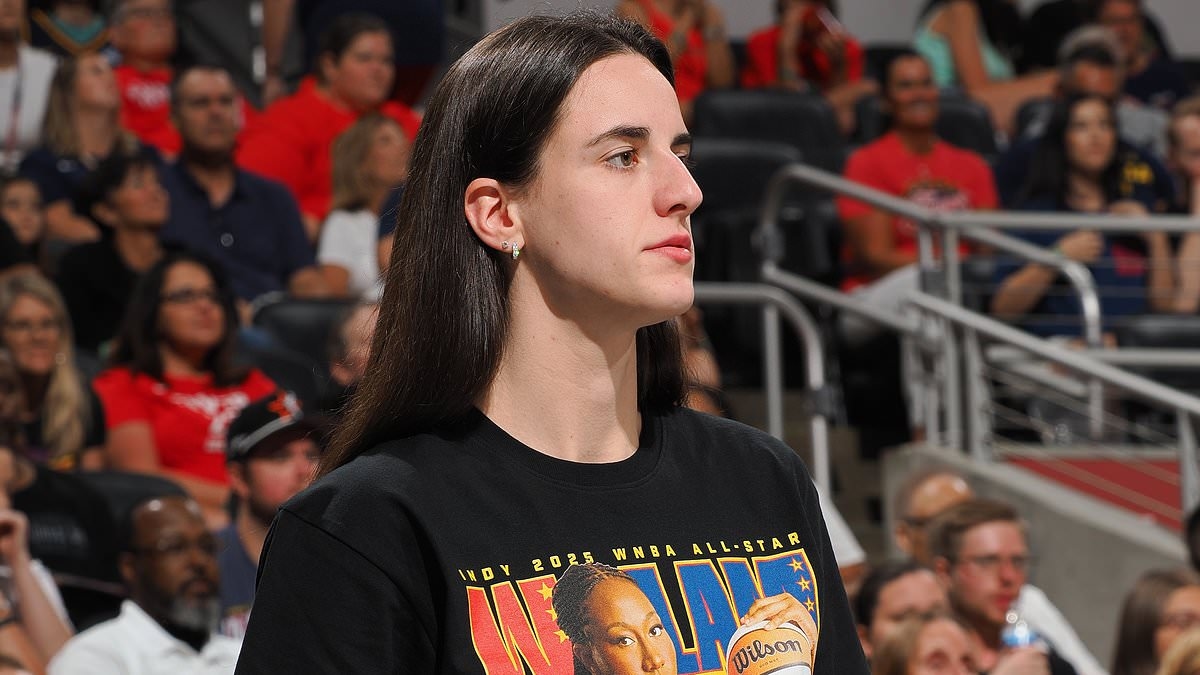 WNBA fans fearing the worst for Caitlin Clark after coach gives concerning injury update