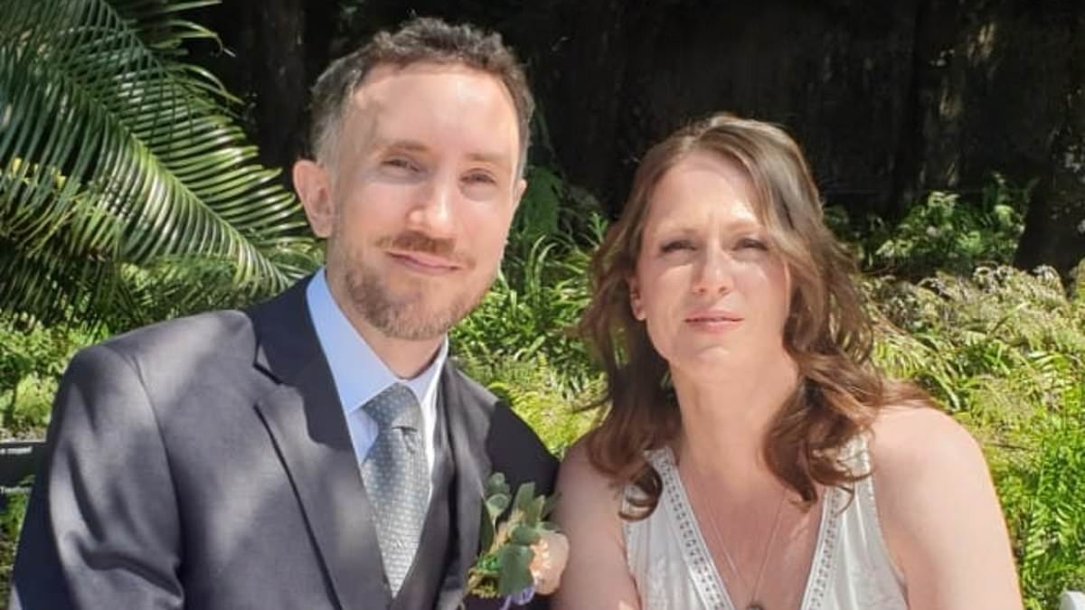 Mystery surrounds the heartbreaking double suicide of a married couple in the centre of Sydney with new details emerging about where they were just one hour earlier