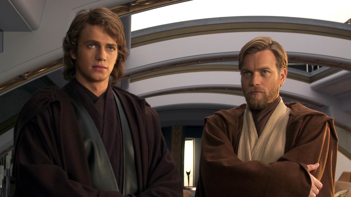 Star Wars star Hayden Christensen enjoys rare public outing with daughter as they sing together at baseball game