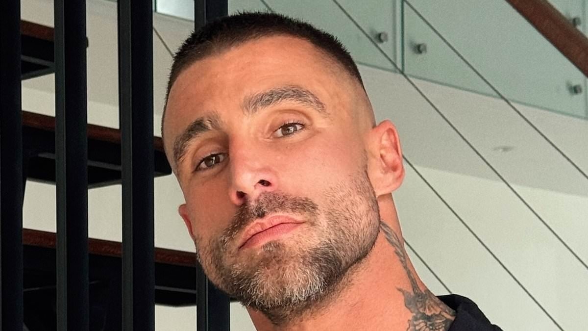 Leaked text message exposes MAFS groom's horrible response to complaining customer who purchased his product