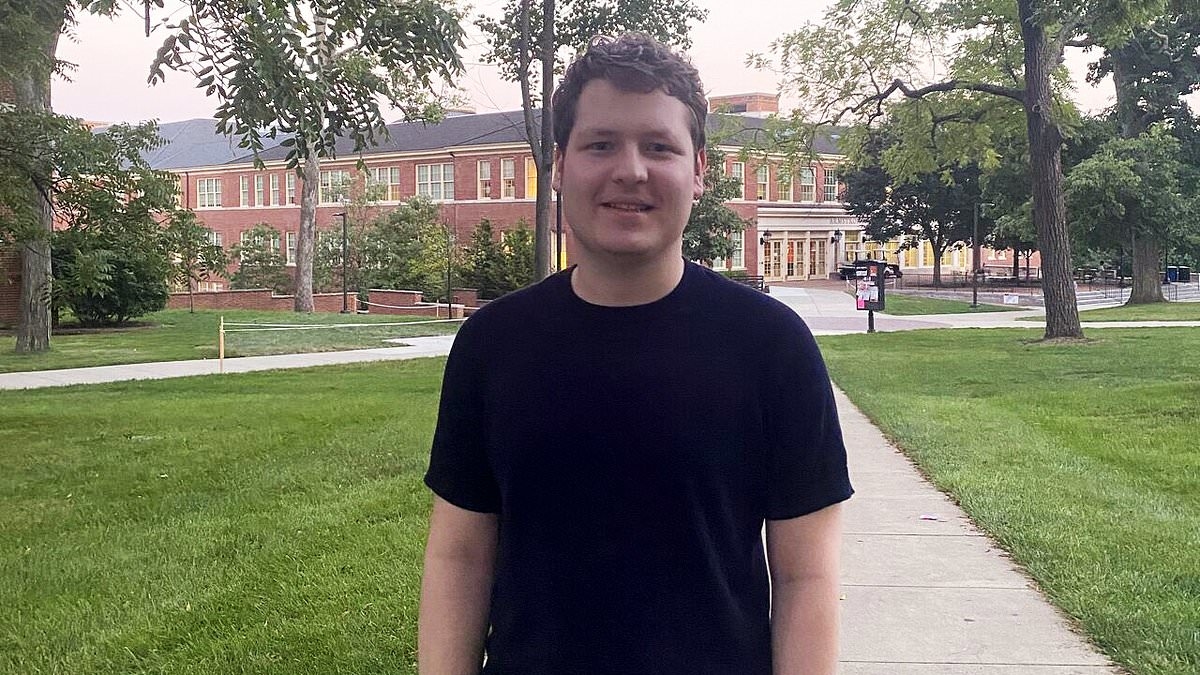 Tycoon, 22, shares brutally honest advice on getting rich and warns that having a social life keeps people 'comfortably mediocre'