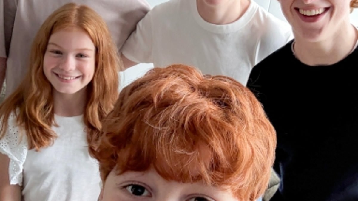 Harry Potter TV show shares first look at ALL the Weasley siblings - with Fred, George, Percy and Ginny stars beaming in selfie with Ron actor