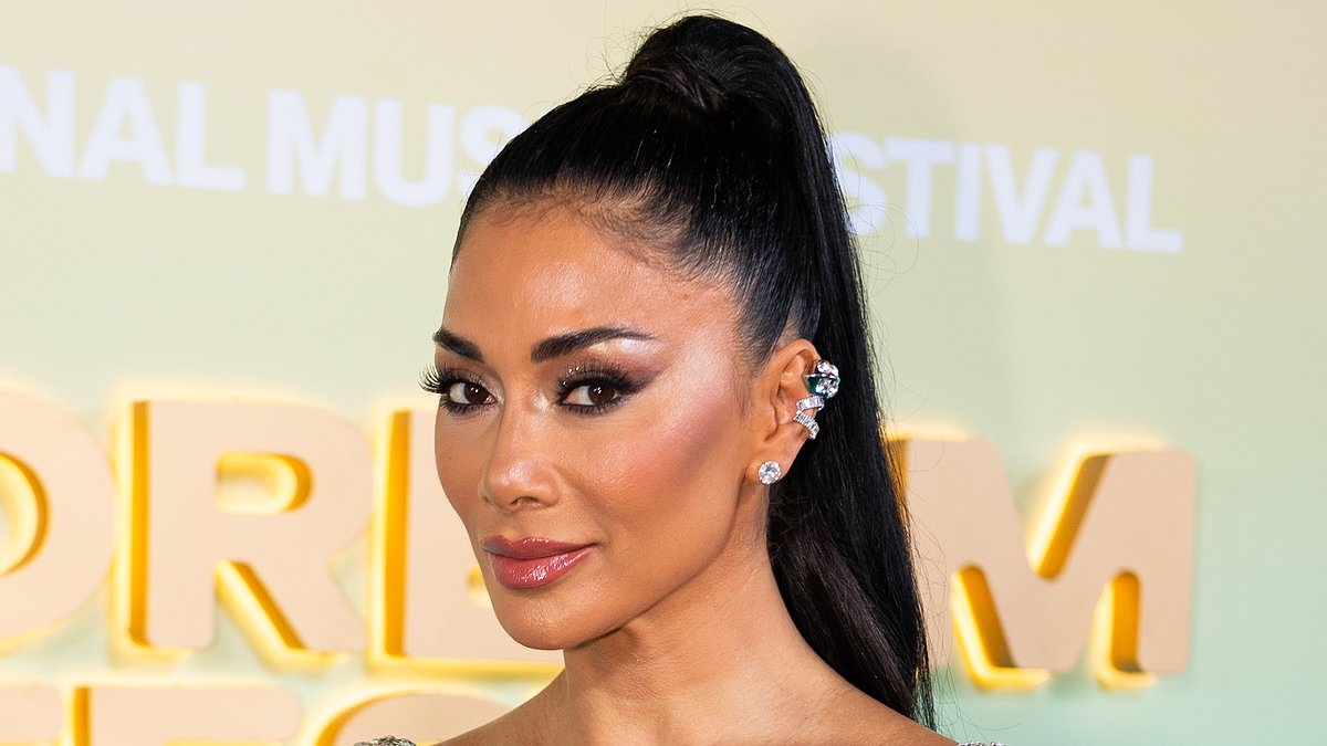 Nicole Scherzinger's BRUTAL comment about the Pussycat Dolls goes viral again as fans take sides