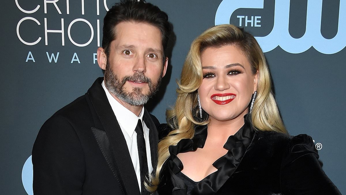 Kelly Clarkson's huge guilt over ex Brandon Blackstock's death: She can't stop thinking about 'double whammy' hit to his health