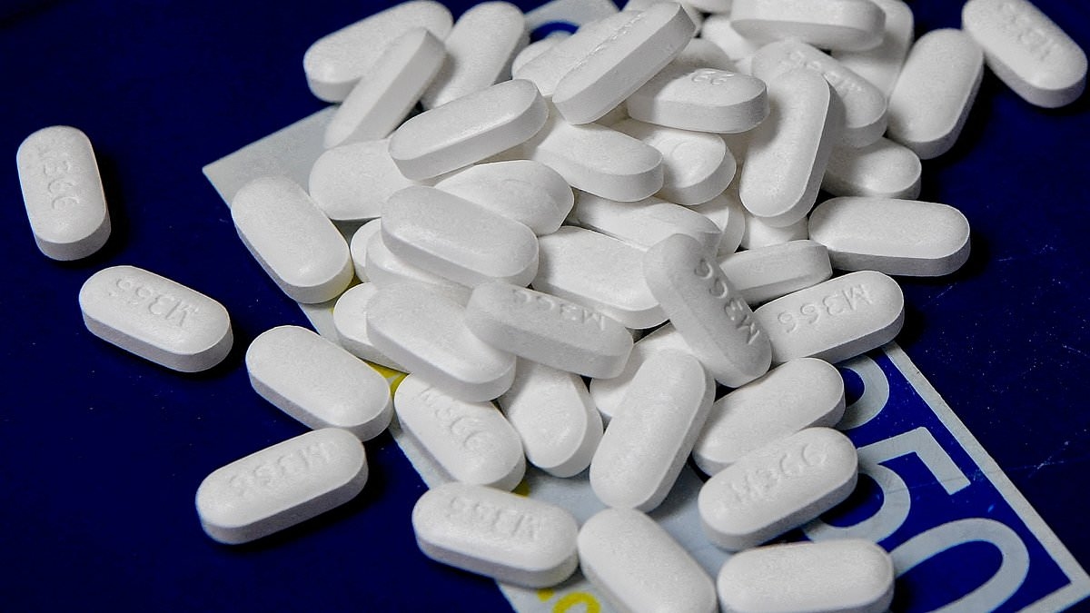 Urgent warning over common pain medicine after it triggered hallucinations and patient was misdiagnosed with schizophrenia