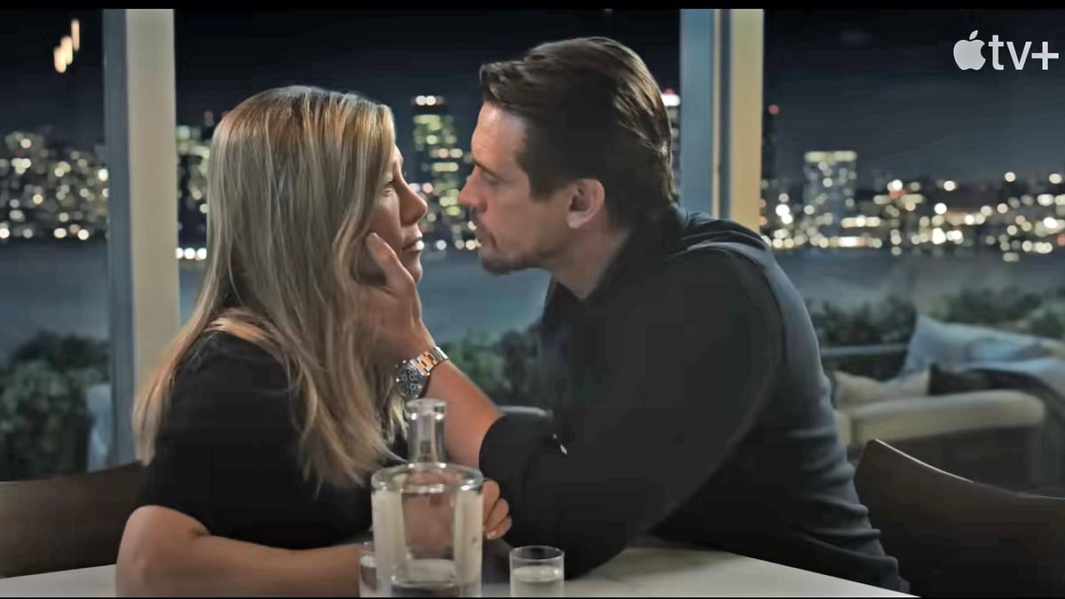 Jennifer Aniston sizzles as sexy cougar with new toyboy romance in first Morning Show season 4 trailer
