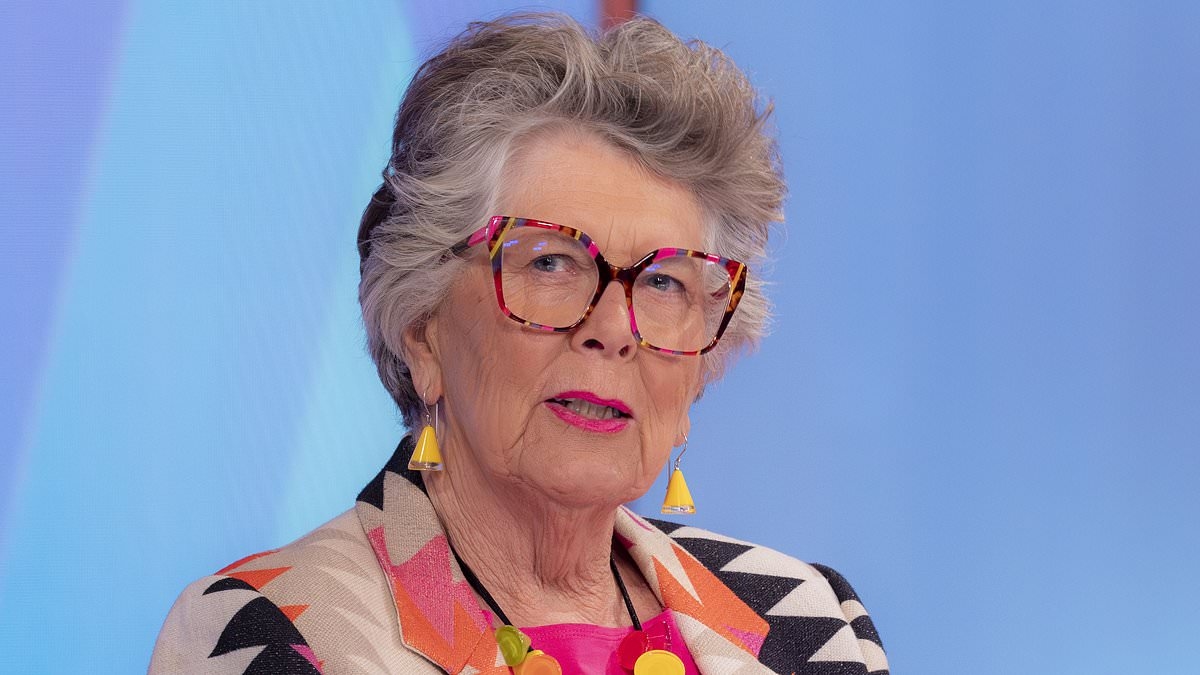 Bake Off judge Prue Leith blasts pretentious restaurants for 'lecturing' customers about their food