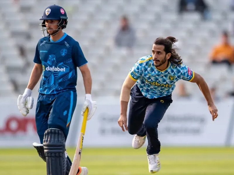 Hasan bags hat-trick in Vitality Blast