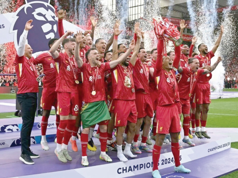Liverpool lift EPL trophy after Palace draw