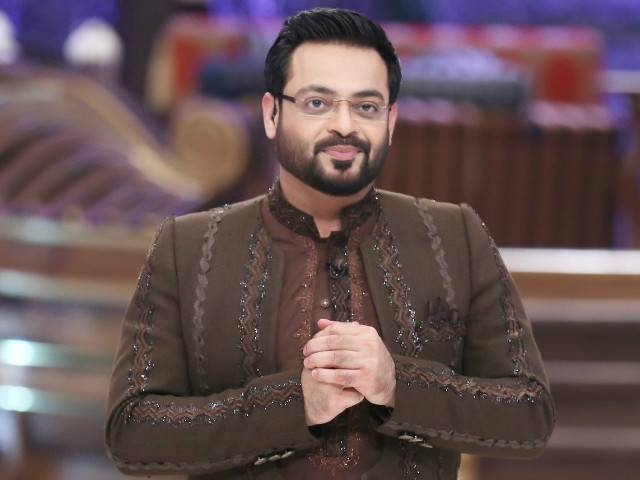 WATCH: Express TV pays tribute to Aamir Liaquat Hussain with his heartfelt Naat