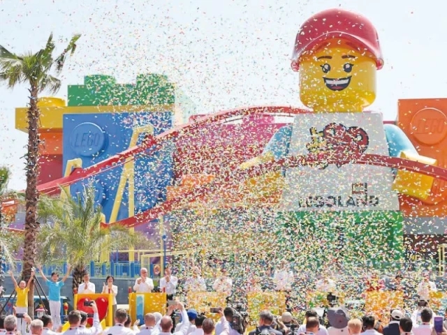 Legoland opening wows Shanghai