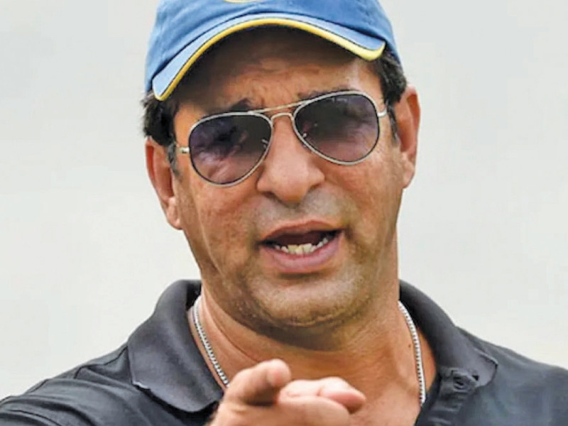 Akram backs Younis as Pakistan Test coach