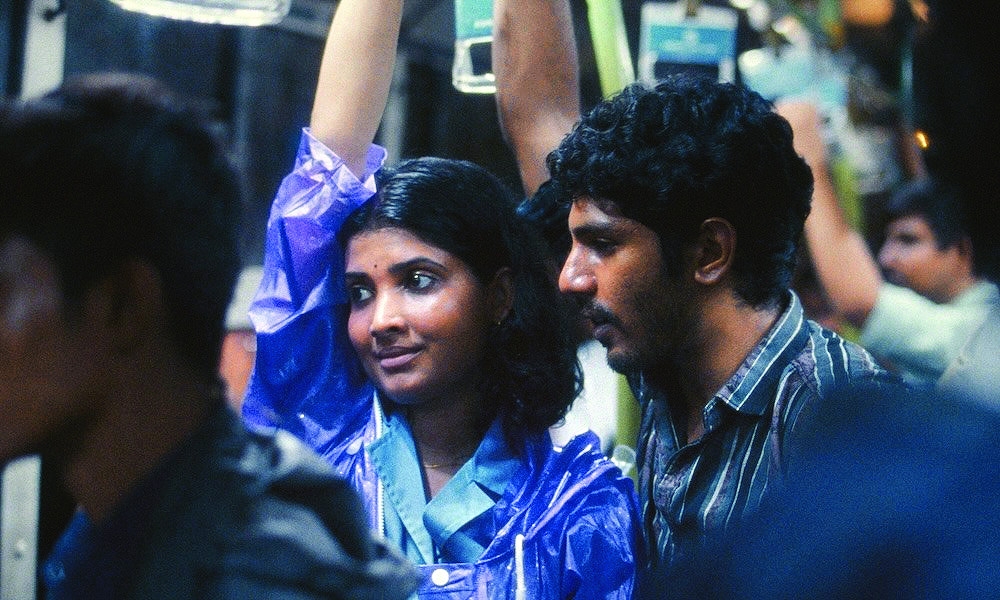 Seeking love in lonesome cities