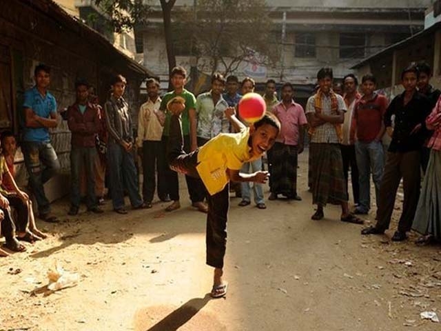 Pindi transforms into night-time cricket arena