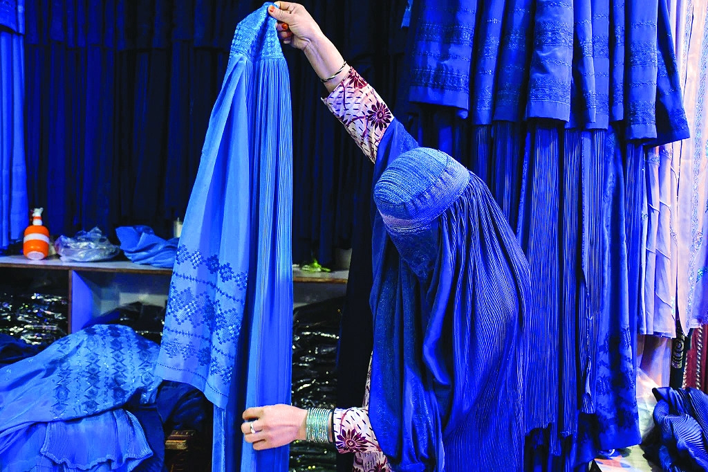 No to burqa, yes to abaya