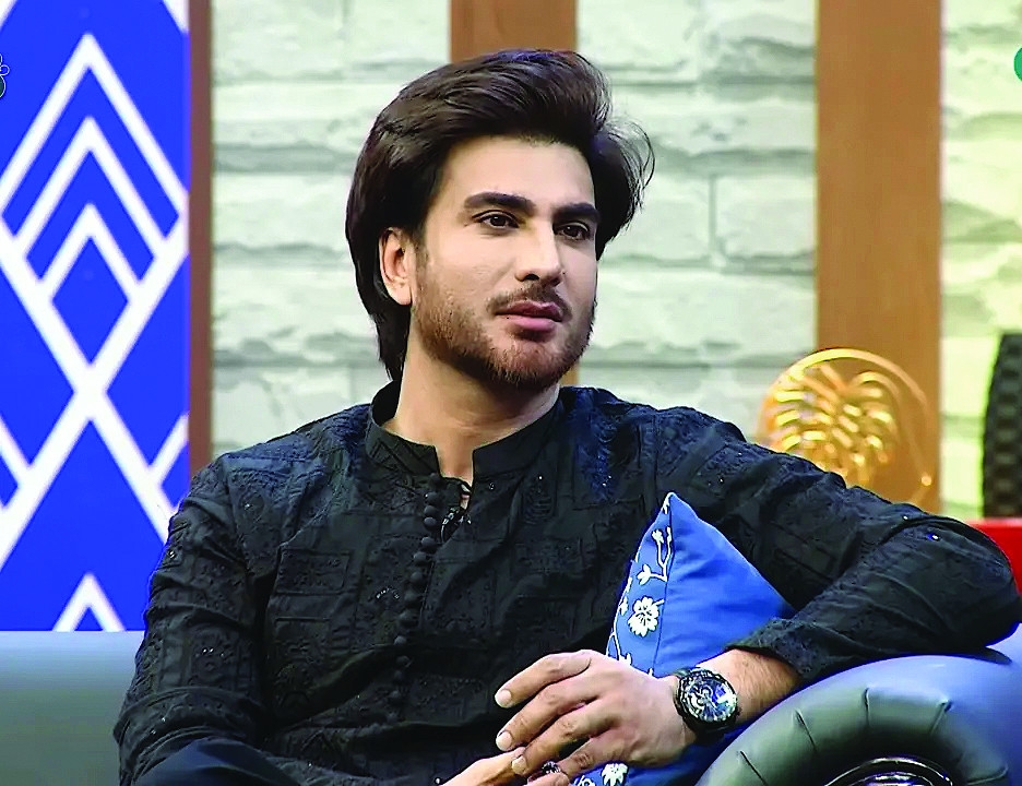 Imran Abbas calls out obsession with gossip