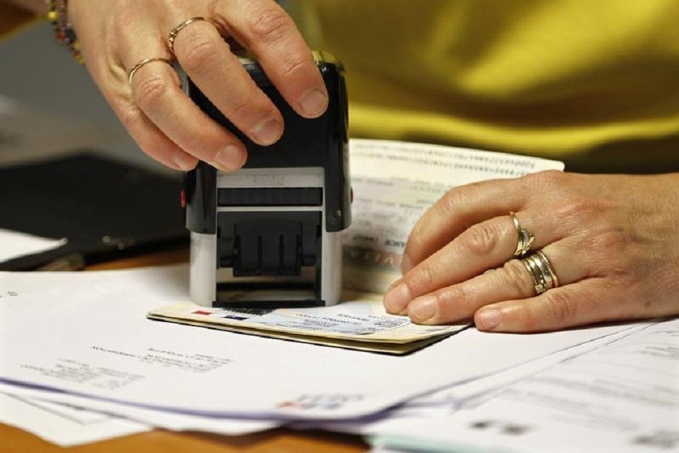 Bangladesh eases visa rules for Pakistan