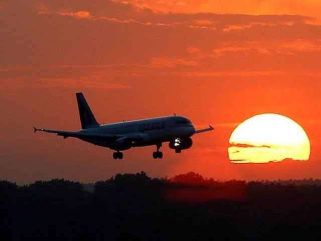Flights cancelled amid drone war