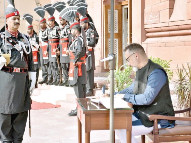 US diplomat eulogises Iqbal's visionary role