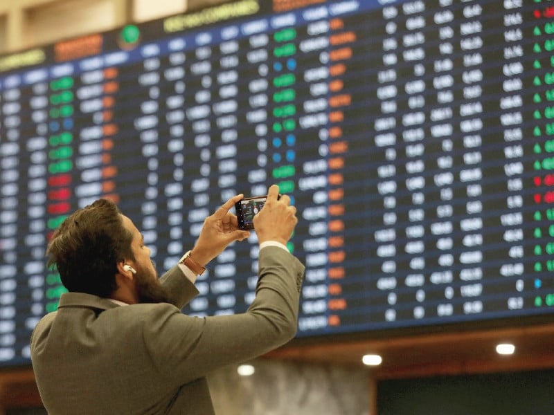 PSX hits intraday record as KSE-100 crosses 121,000 points for first time
