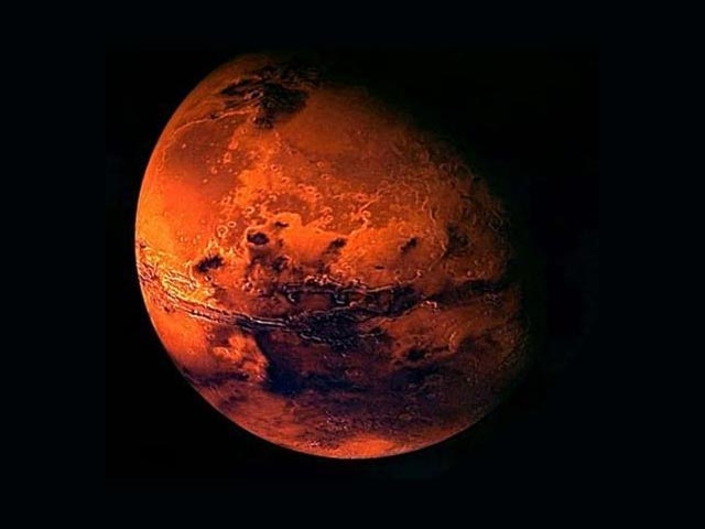 Mars may have once had rain and rivers, new study suggests