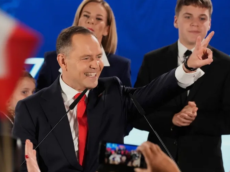 Polish nationalist wins presidency