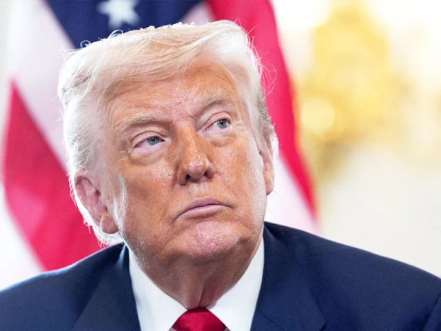 Trump sets new Ukraine deadline