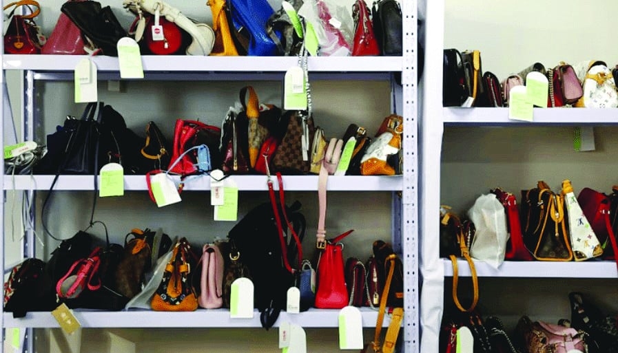 China shoppers swap luxury for pre-loved