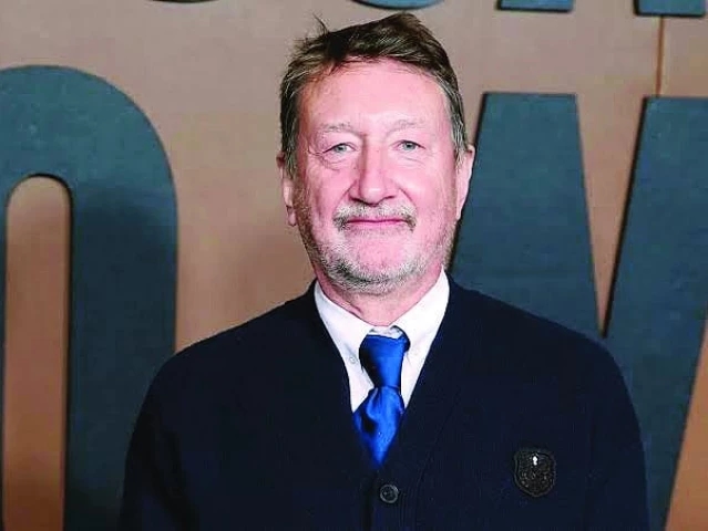 'Peaky Blinders' creator to write 007 reboot
