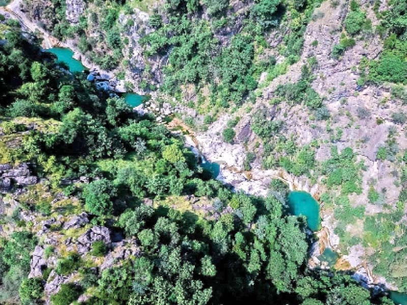 Thousands of tourists flock to Jab Valley