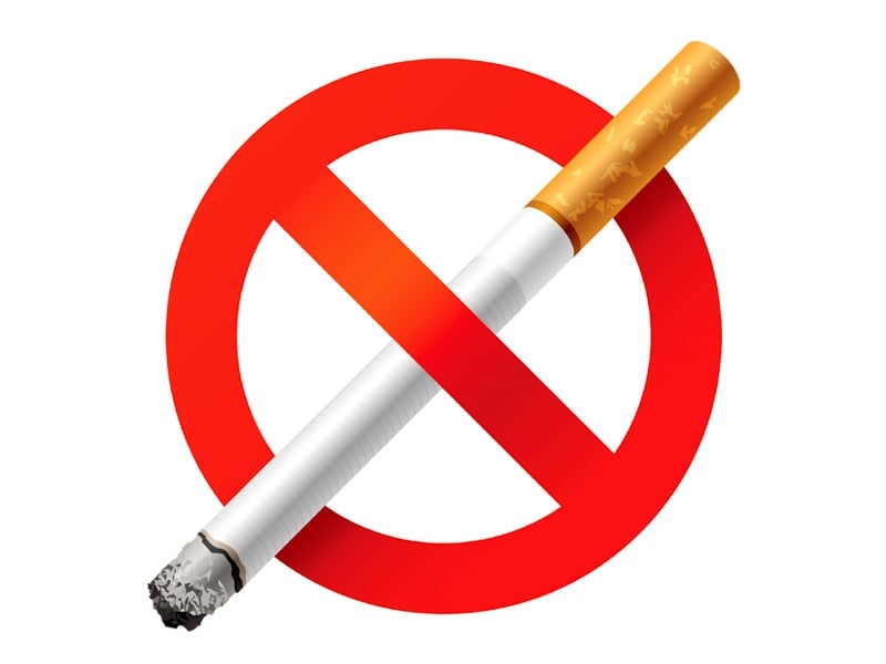 France imposes smoking ban on beaches, parks