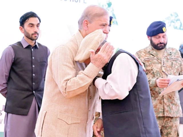 PM turns up the pace on relief for flood-hit G-B