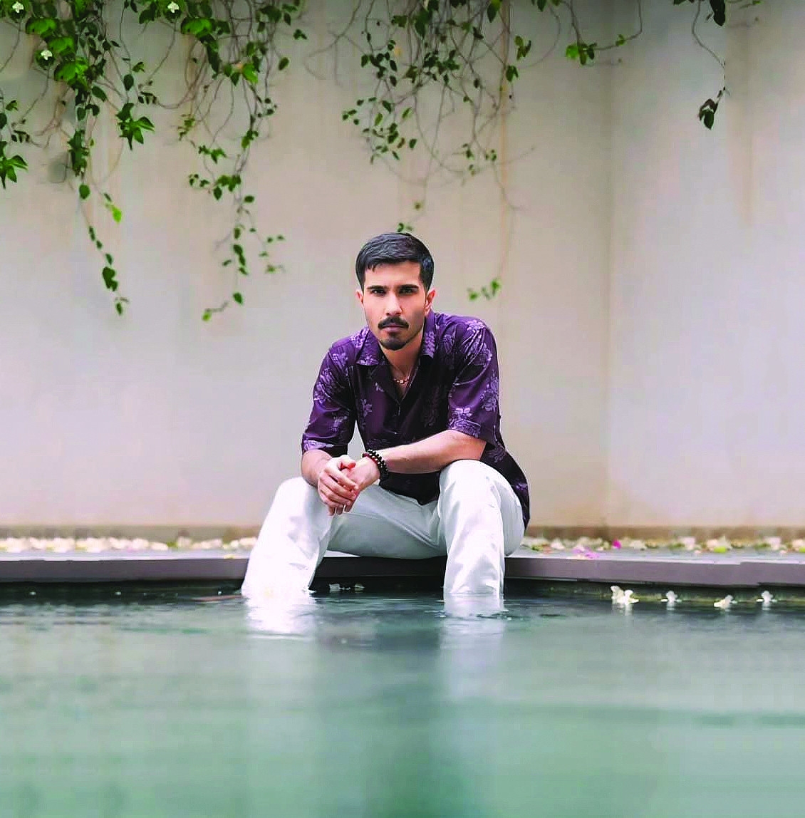 Journalist calls out Feroze Khan's unpunctuality