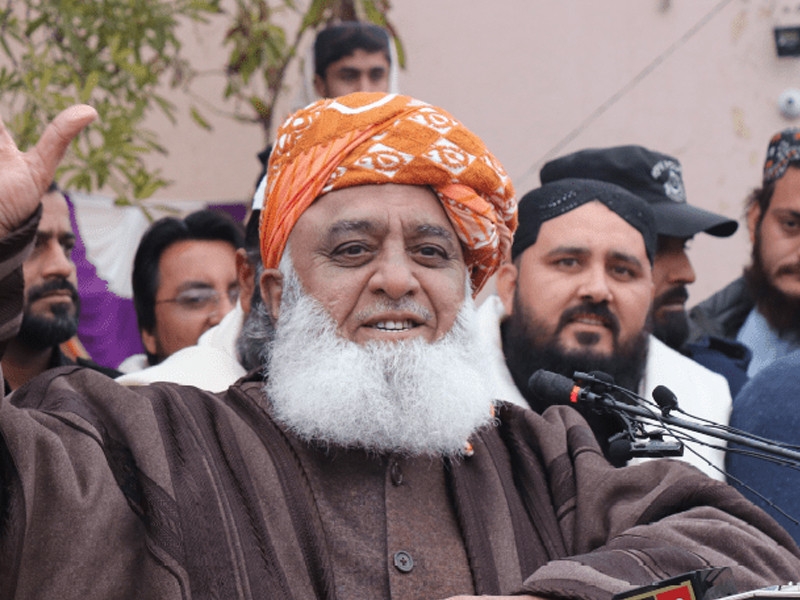Fazl threatens Islamabad march over tribal issues