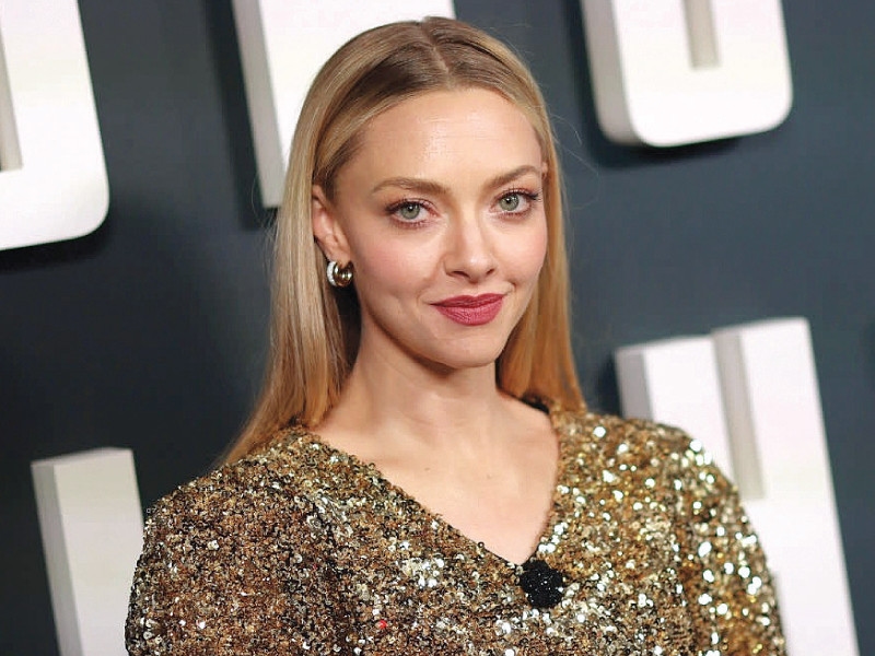 Amanda Seyfried's secret to skincare, everyday glam