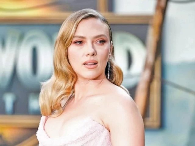 Dinos rule North American box office