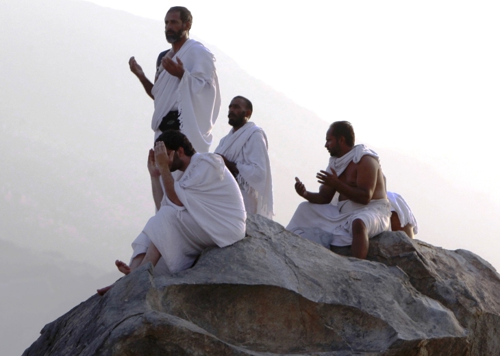 Govt reduces private Hajj quota to 23,620 after operators miss Saudi deadline