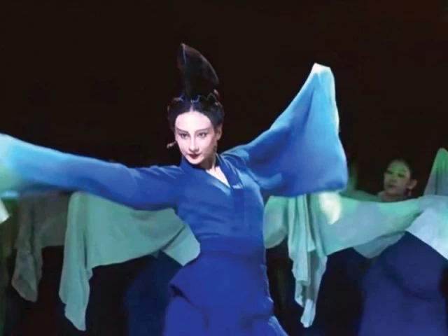 Chinese poetic dance leaves LA theatre spellbound
