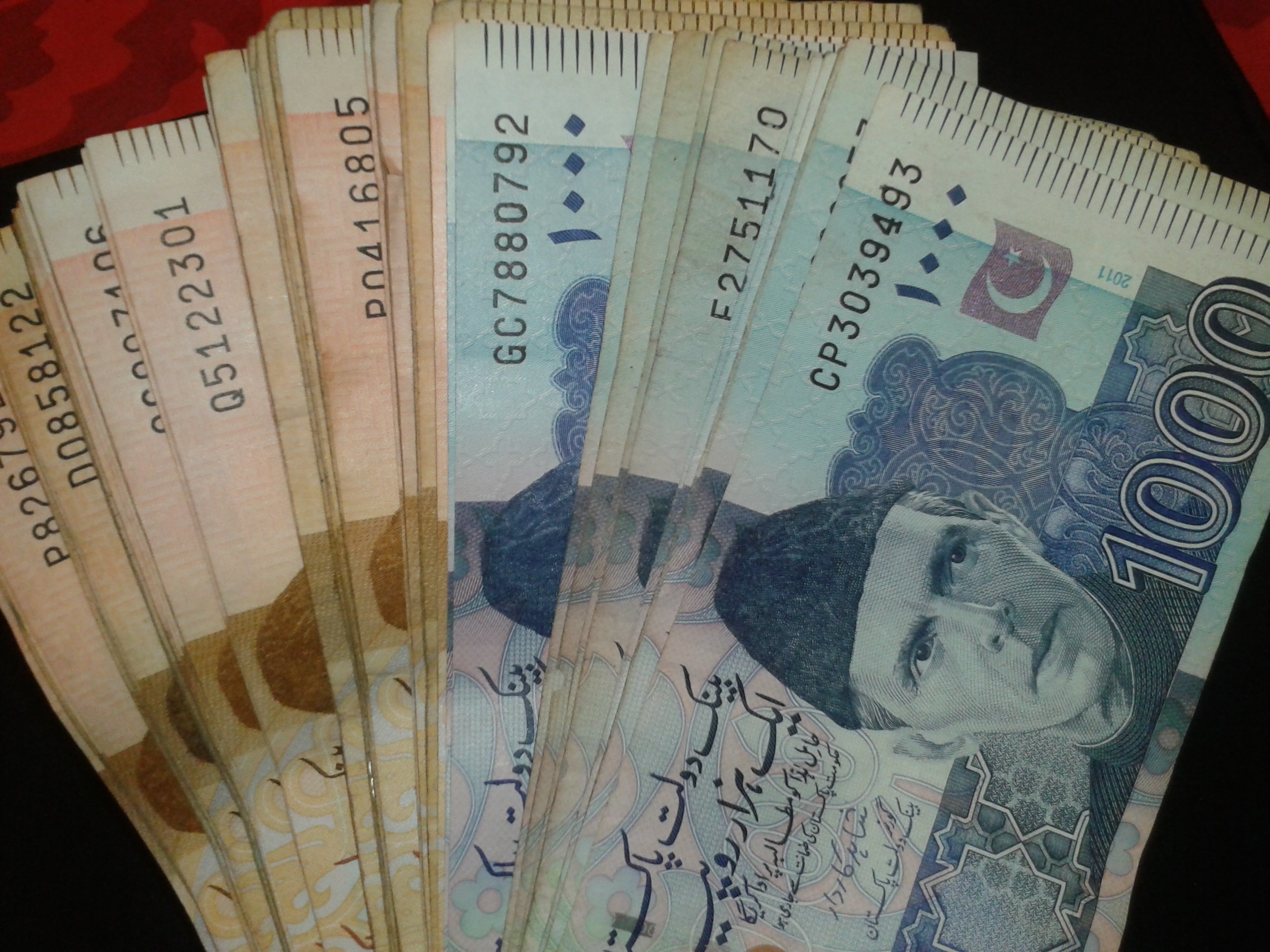 Fuel, power prices set to rise as Pakistan commits to IMF conditions