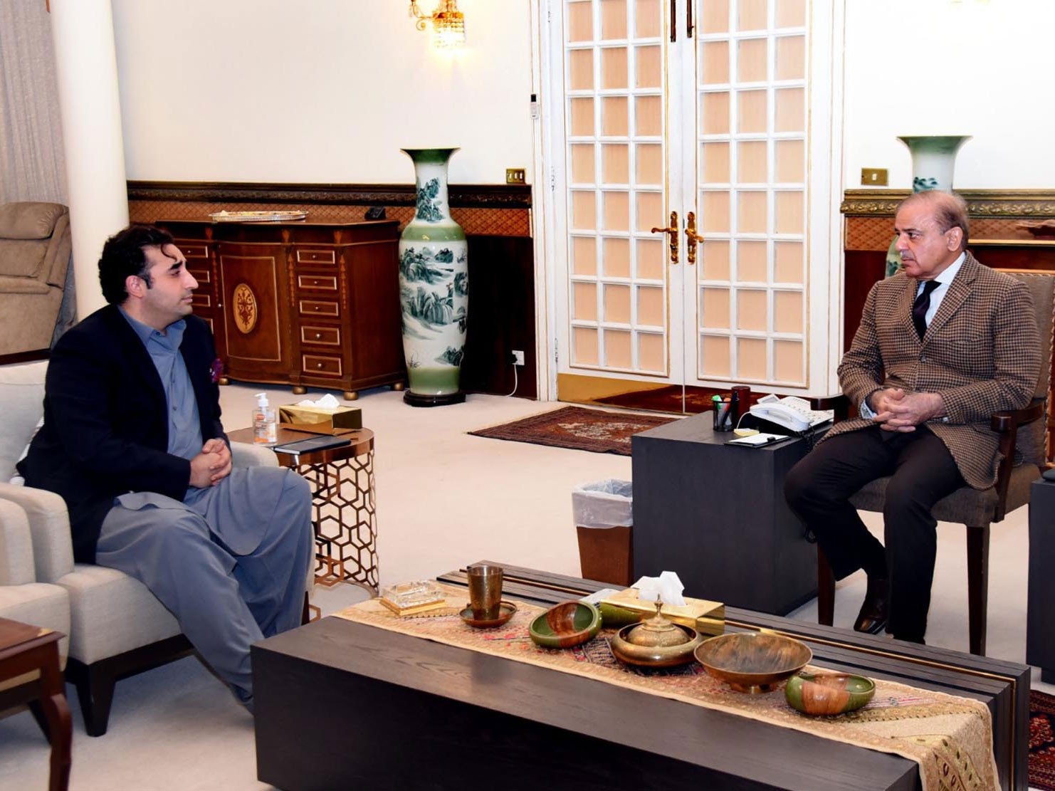 PML-N, PPP agree on 18% increase in defence spending
