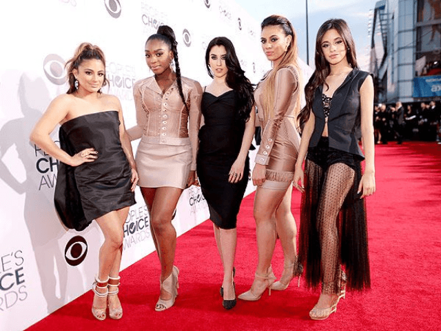 Fifth Harmony reunion steals spotlight during Sparks Sky WNBA game
