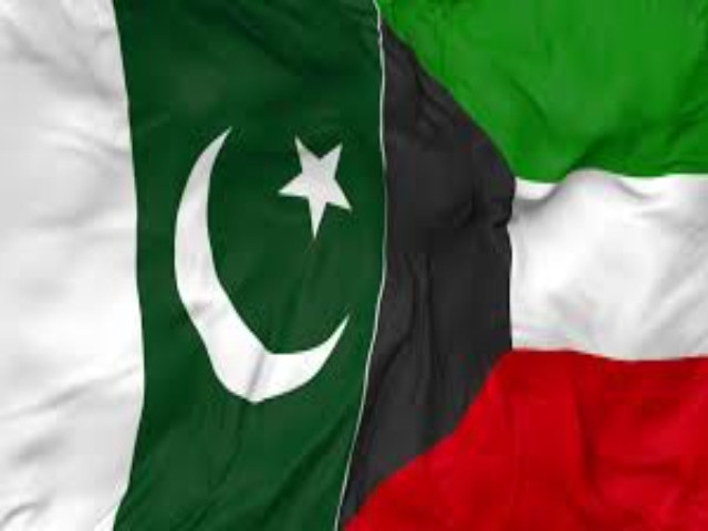 Kuwait extends oil credit facility for two years