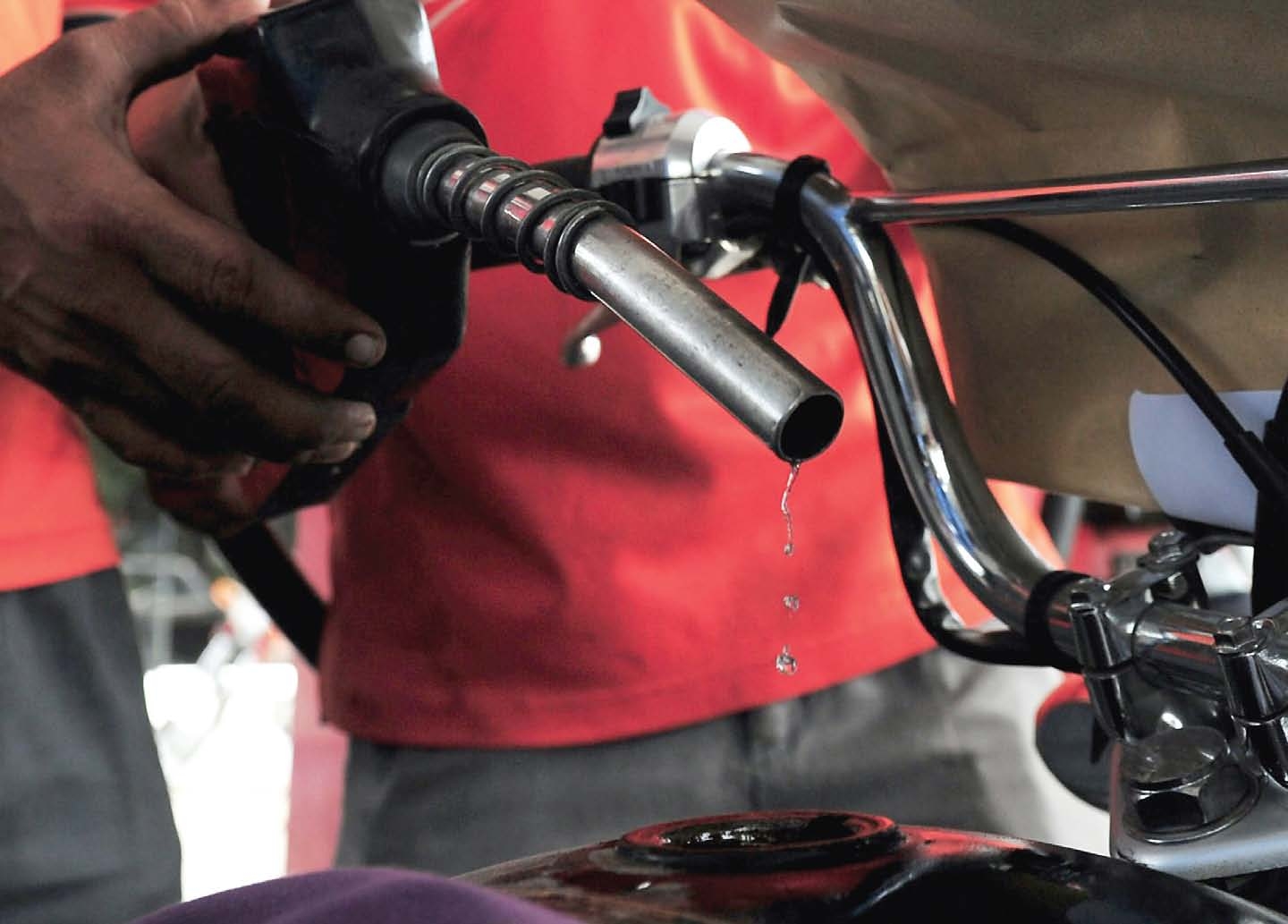 Petrol, HSD prices cut by Rs2 per litre
