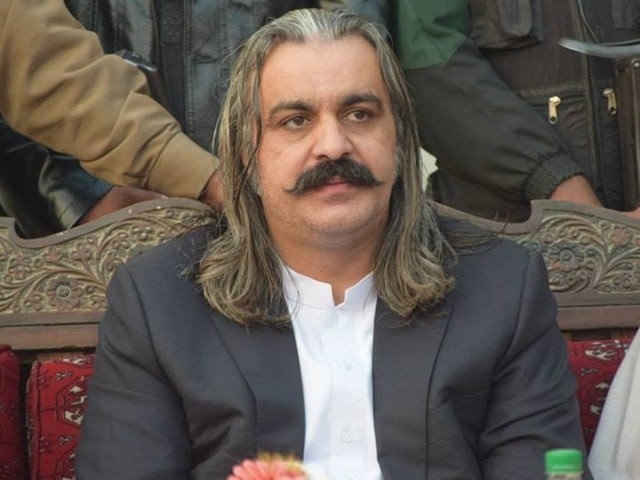 CM makes pitch for K-P role in talks with Kabul