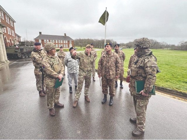 COAS visits Warminster, Larkhill garrisons