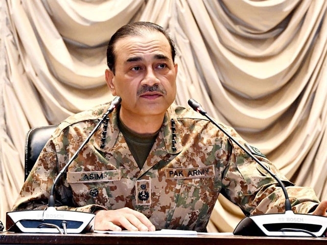 Field marshal rebukes 'external support' claims in Operation Bunyanum Marsoos