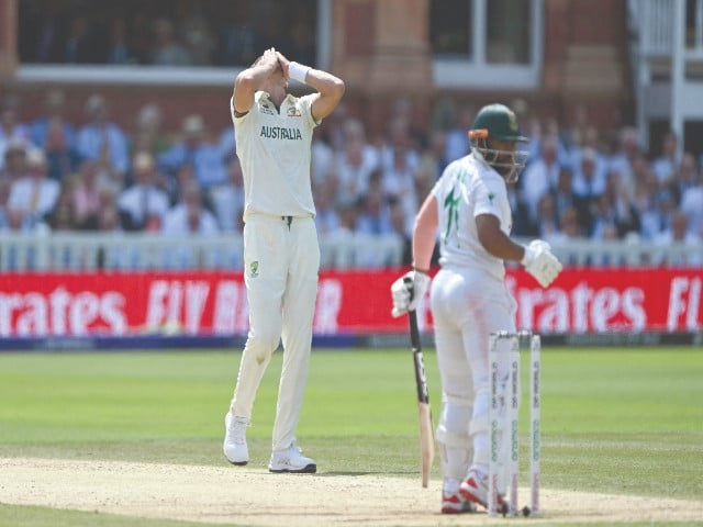 WTC final evenly poised at Lord's