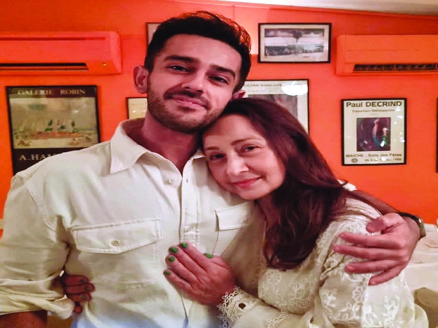 Azaan shows off mother Zeba's beautiful clicks