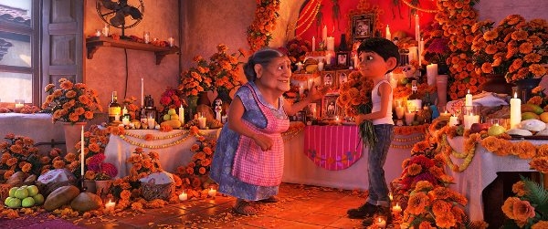 'Coco' voice actress Renée Victor dies at 86