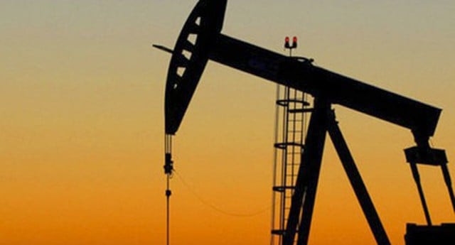 Pakistan to receive first US oil shipment as Cnergyico signs import deal